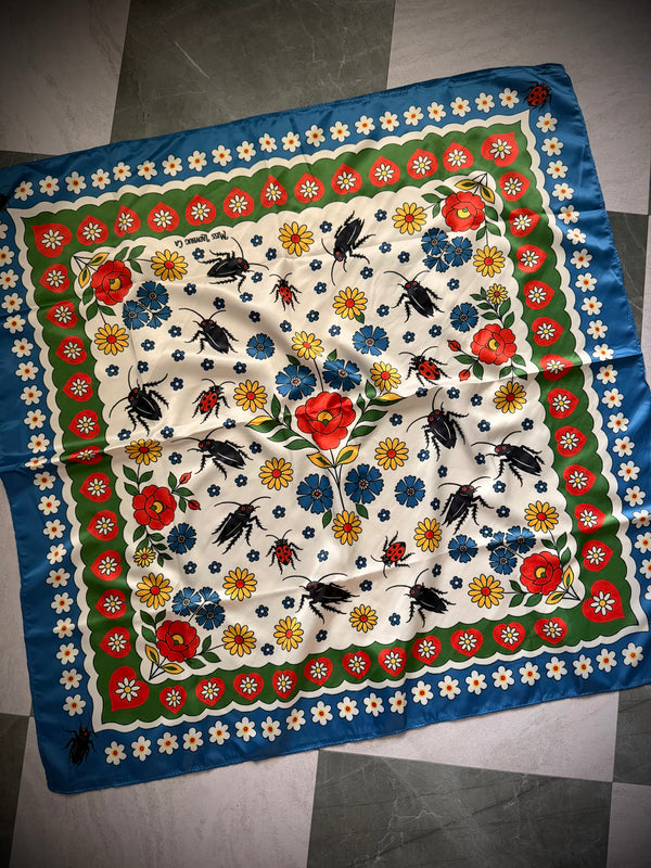 BUG GARDEN SCARF