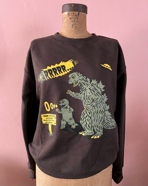 *UNISEX* GARRR SWEATSHIRTS *CHOCOLATE BROWN