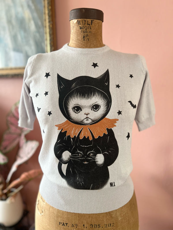 SPOOKY KITTY HALF SLEEVE SWEATER *LIGHT GRAY
