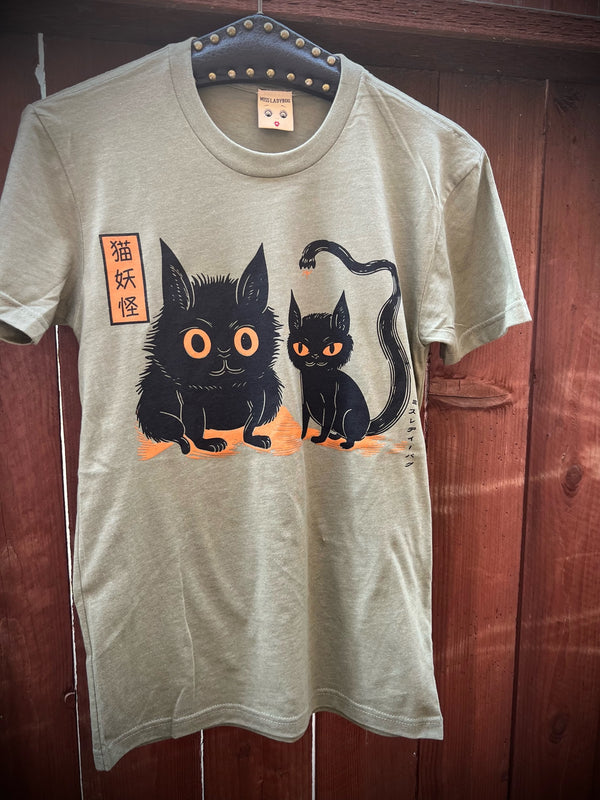 *UNISEX CAT MONSTERS TEE *OLIVE