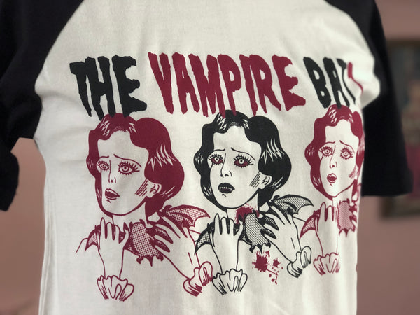 *UNISEX* THE VAMPIRE BAT? HALF SLEEVE BASEBALL TEE *BLACK/WHITE