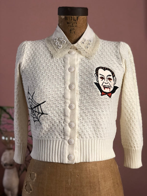 VAMPIRE CARDIGAN *IVORY