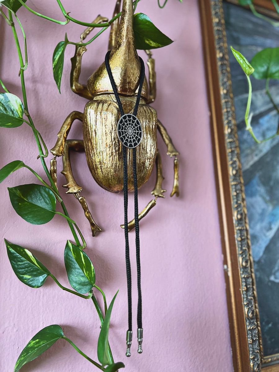 SPIDERWEB BOLO TIE