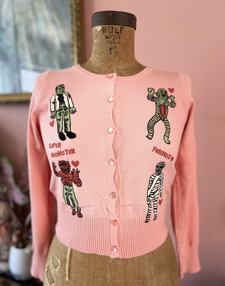 SUPER MONSTER FRIENDS CROPPED CARDIGAN *PEACH