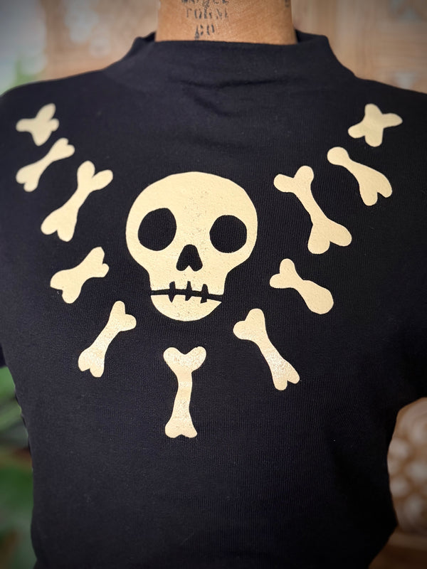 THE LUCKY BONE  CAP SLEEVE SWEATER * BLACK