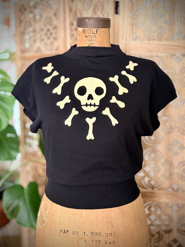 THE LUCKY BONE  CAP SLEEVE SWEATER * BLACK