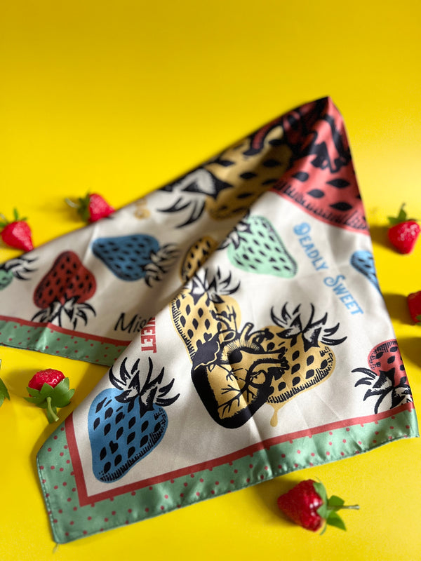 DEADLY SWEET SCARF