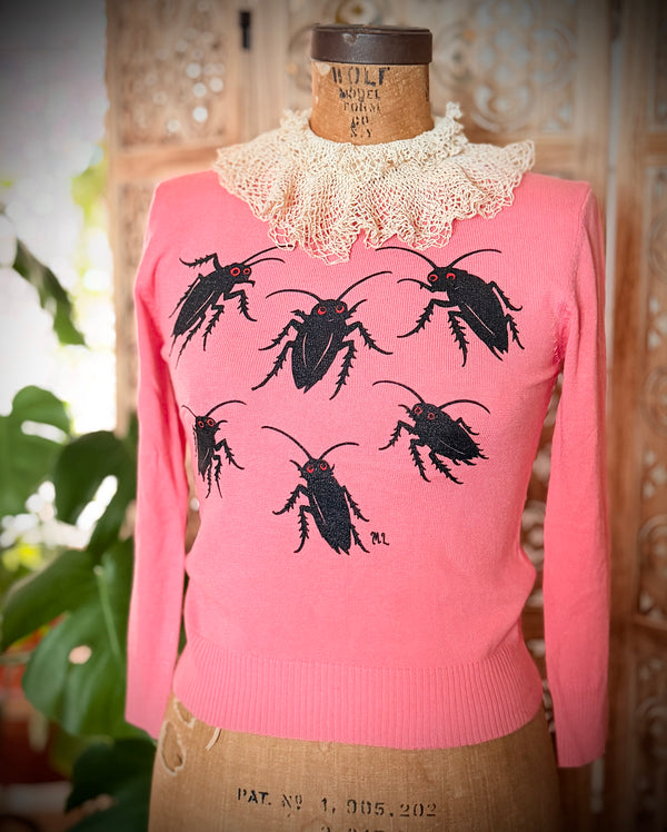 ROACH CLUB 3/4 SLEEVE SWEATER *PINK