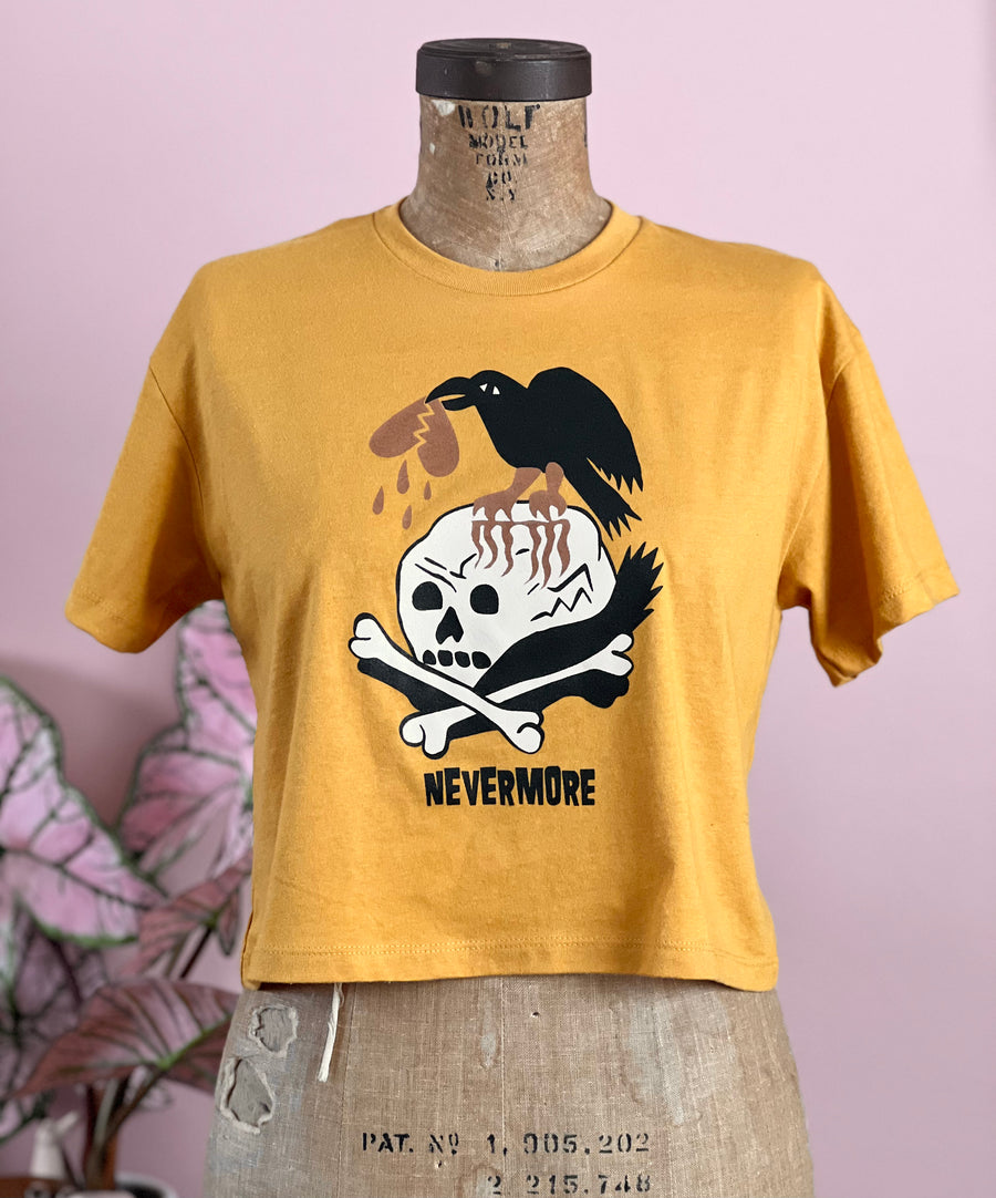 NEVERMORE CROPPED TEE *MUSTARD